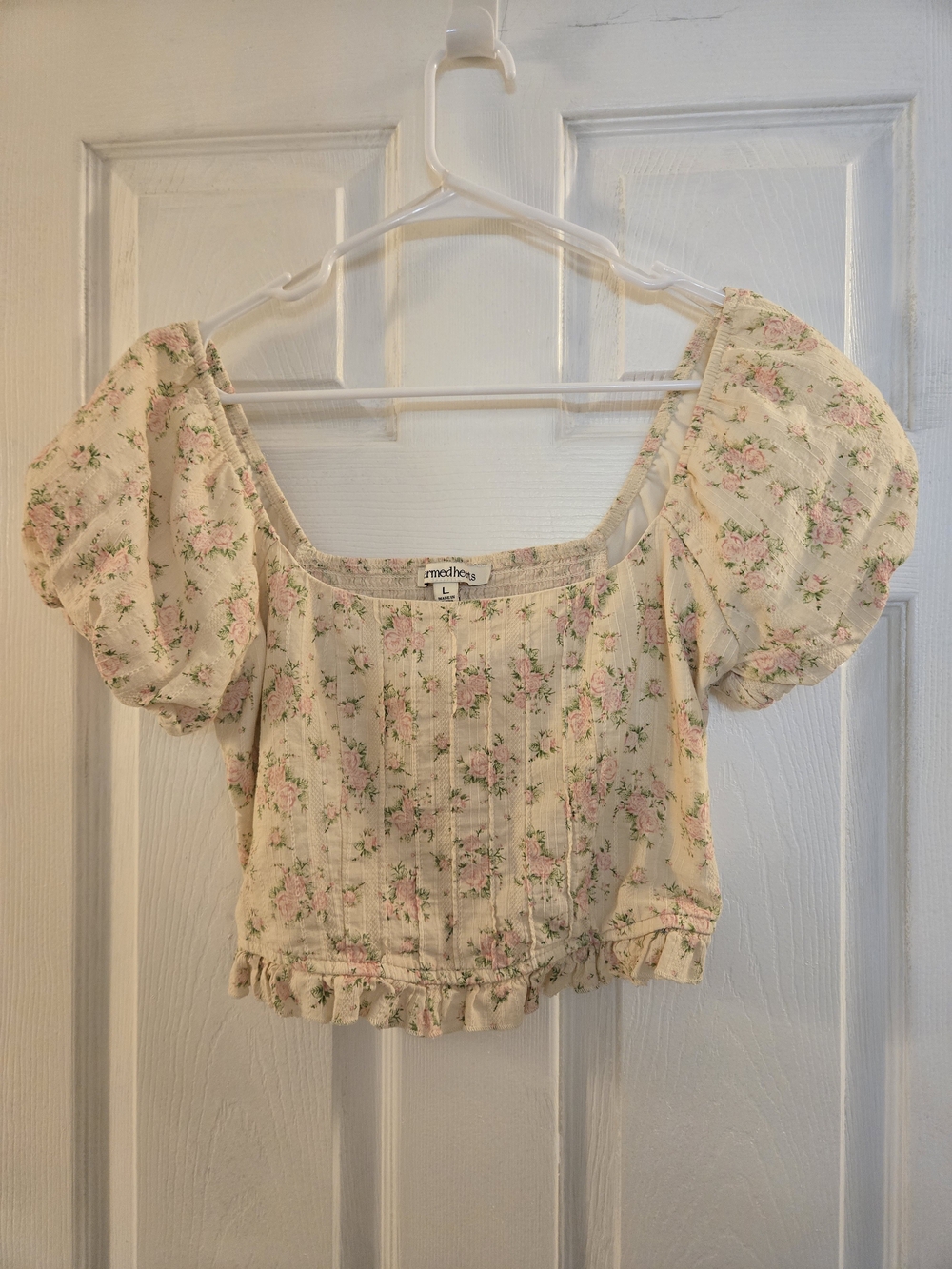 Mendocino Cream Floral Puff-Sleeve Square-Neck Crop Top